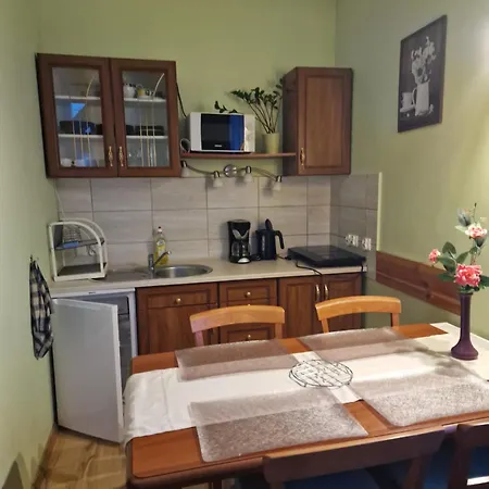 Za Bukiem Rum i privatbostad